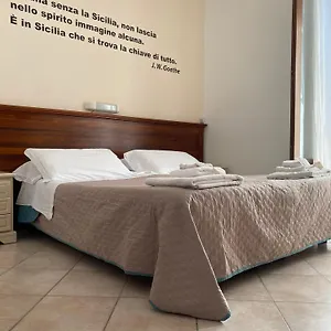 https://mamamia-guesthouse.sicilyhotelsitaly.net