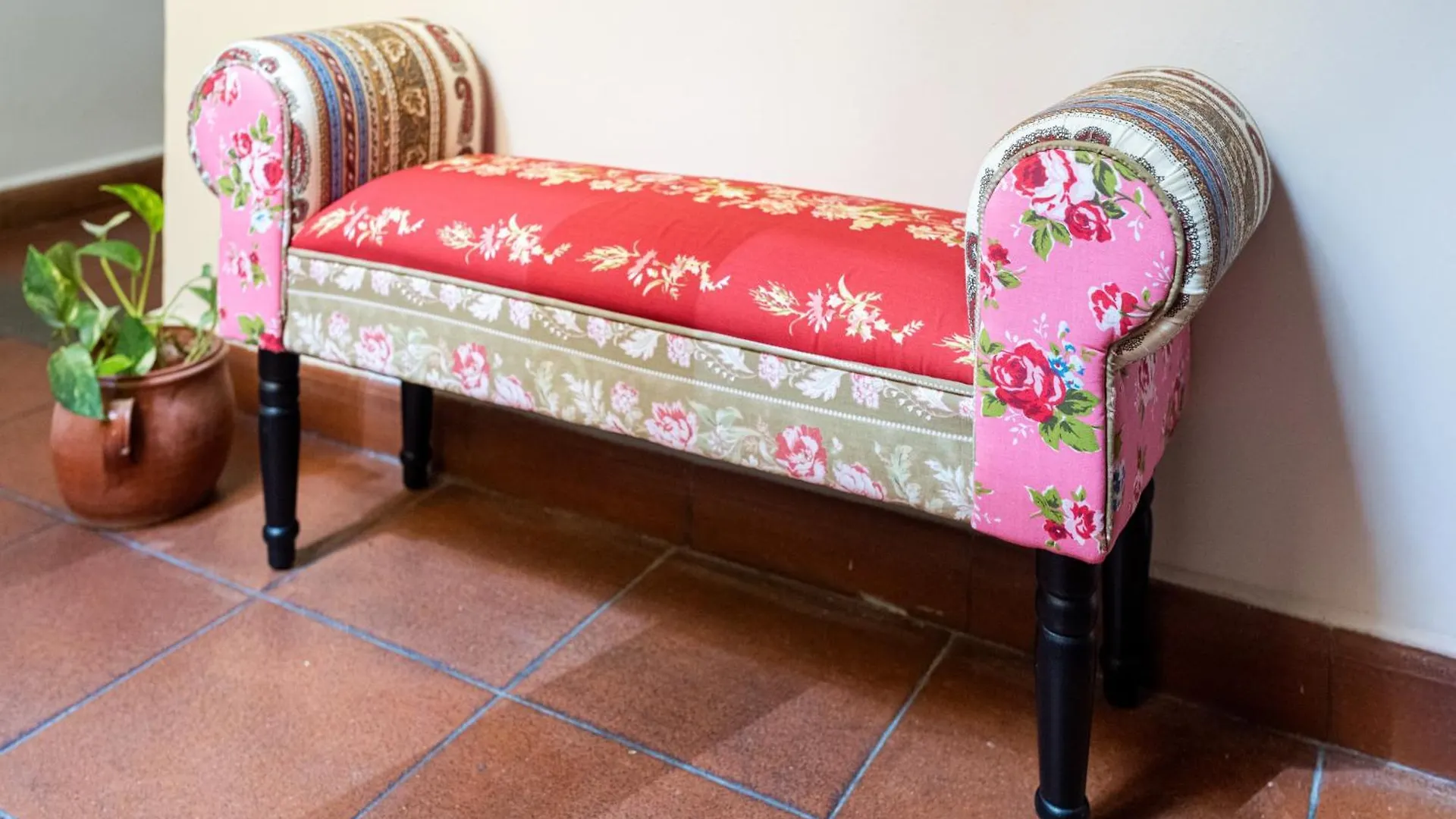 Strange Uncle B&B Firenze