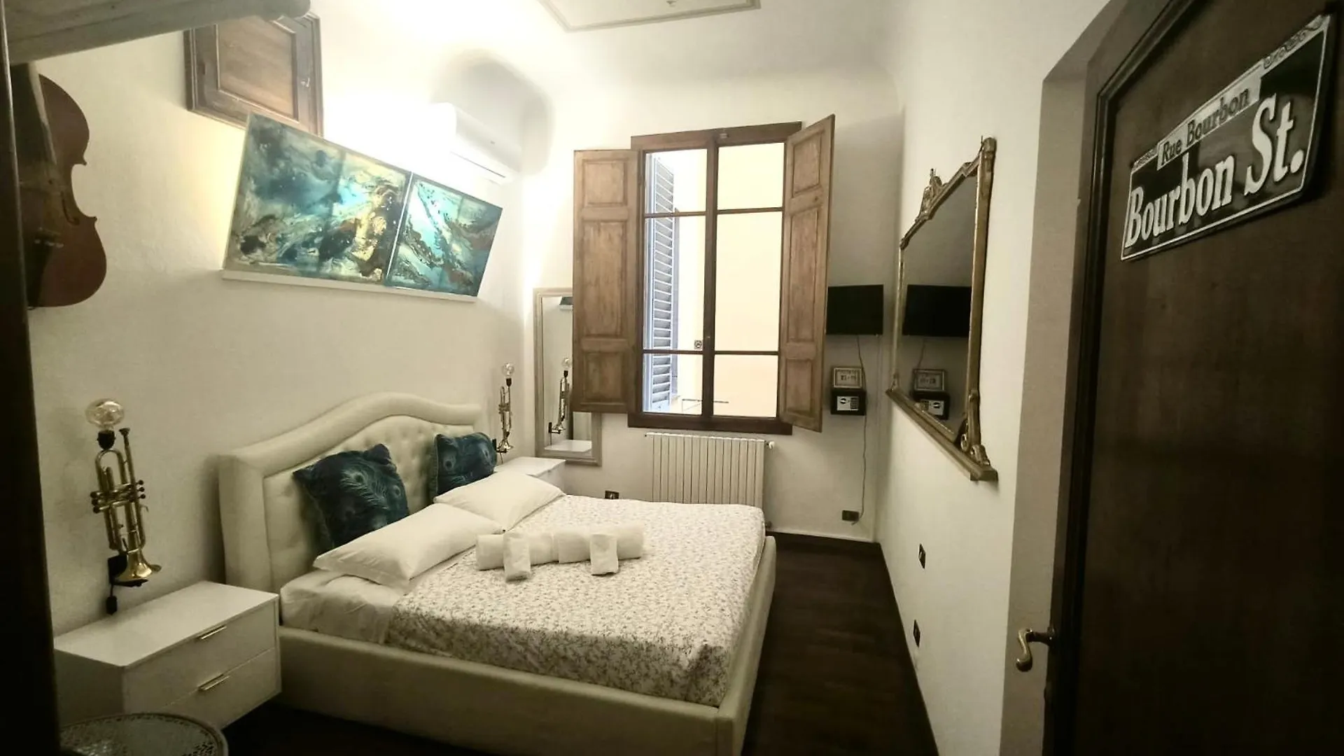 Bed & Breakfast Strange Uncle B&B Florence