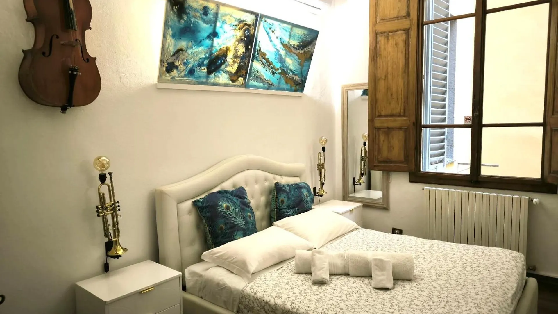 Strange Uncle B&B Florence Italy