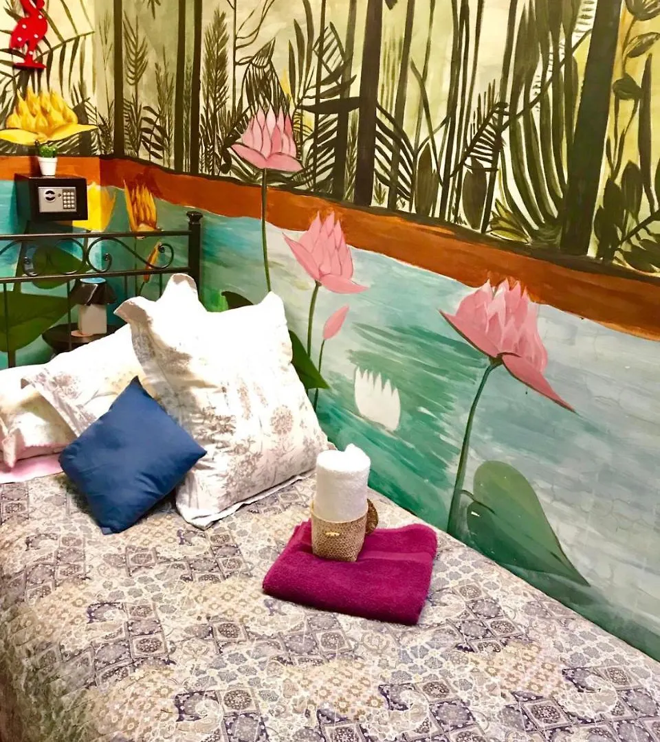 Bed & Breakfast Strange Uncle B&B Florence Italy